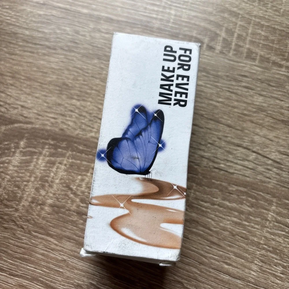 Make Up For Ever HD Skin Balancing & Perfecting Foundation 222W Dune New In Box